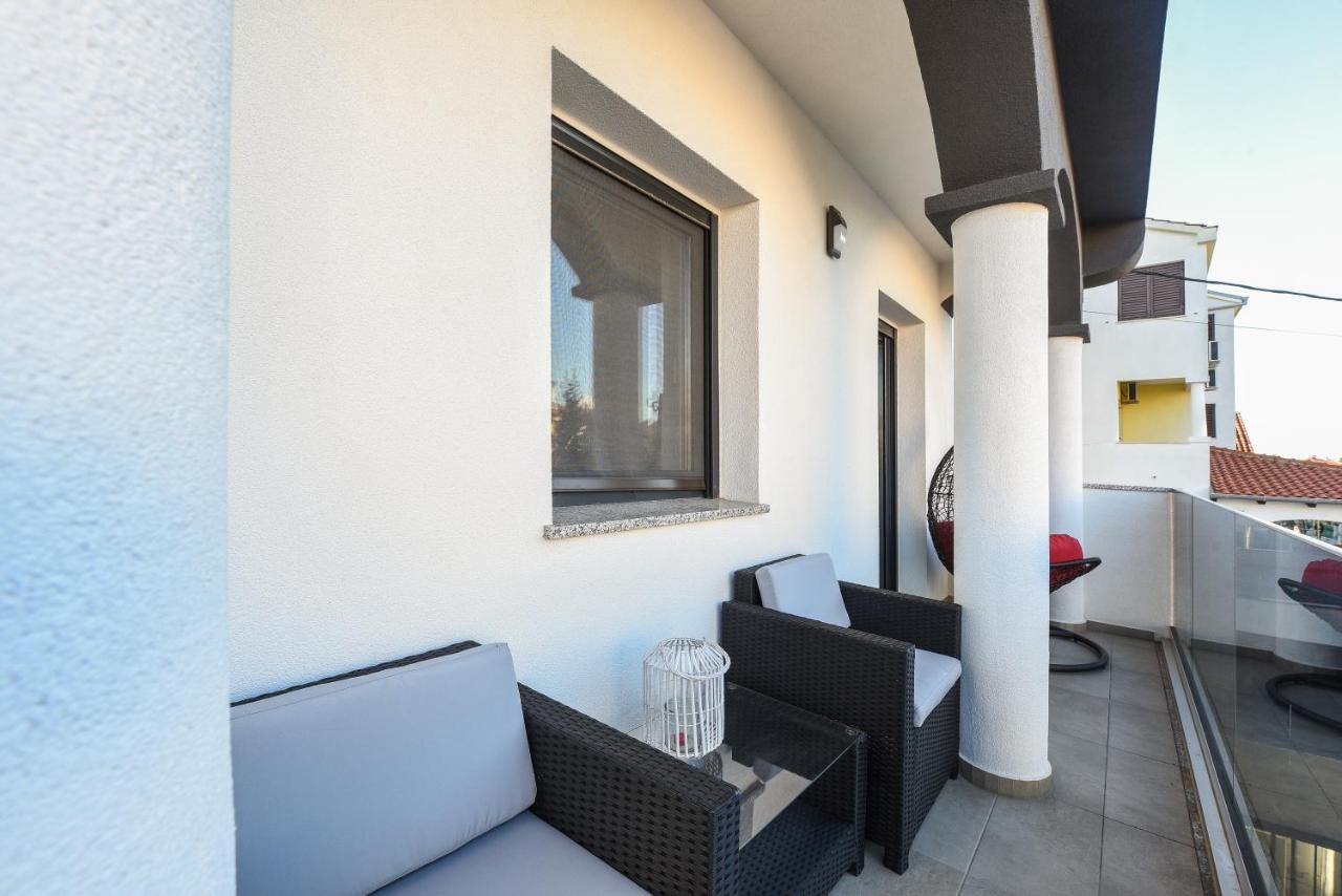 Apartment Lecija *