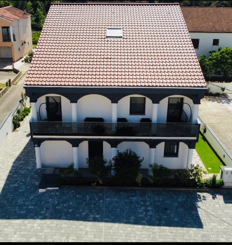 Apartment Lecija